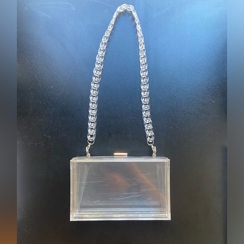 Hard shell clear bag with interchangeable straps